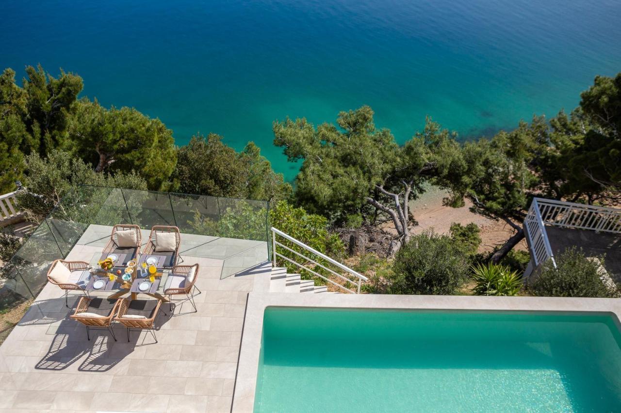 Beachfront Holiday Home - Private Heated Pool Мимице Екстериор снимка