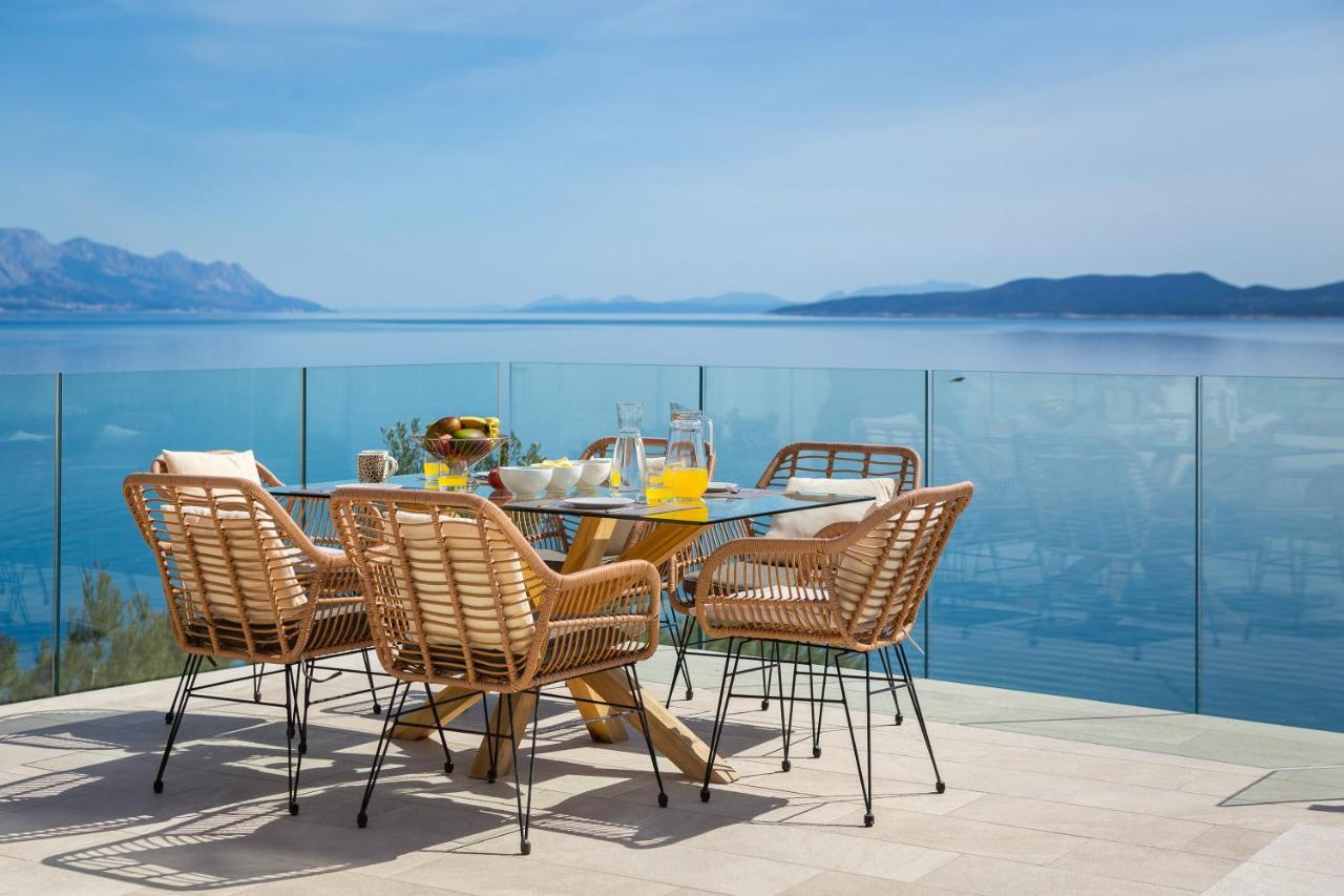 Beachfront Holiday Home - Private Heated Pool Мимице Екстериор снимка