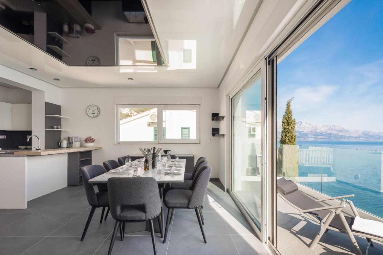 Beachfront Holiday Home - Private Heated Pool Мимице Екстериор снимка